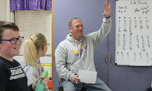 Scott Killen leads his 5th grade science class